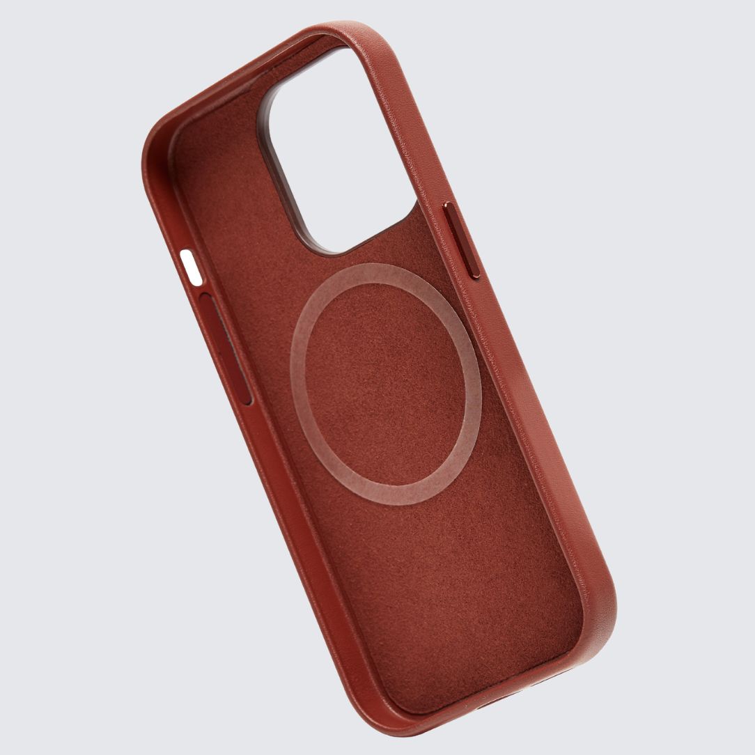 iPHONE 14 PRO Case With Magsafe - Brown