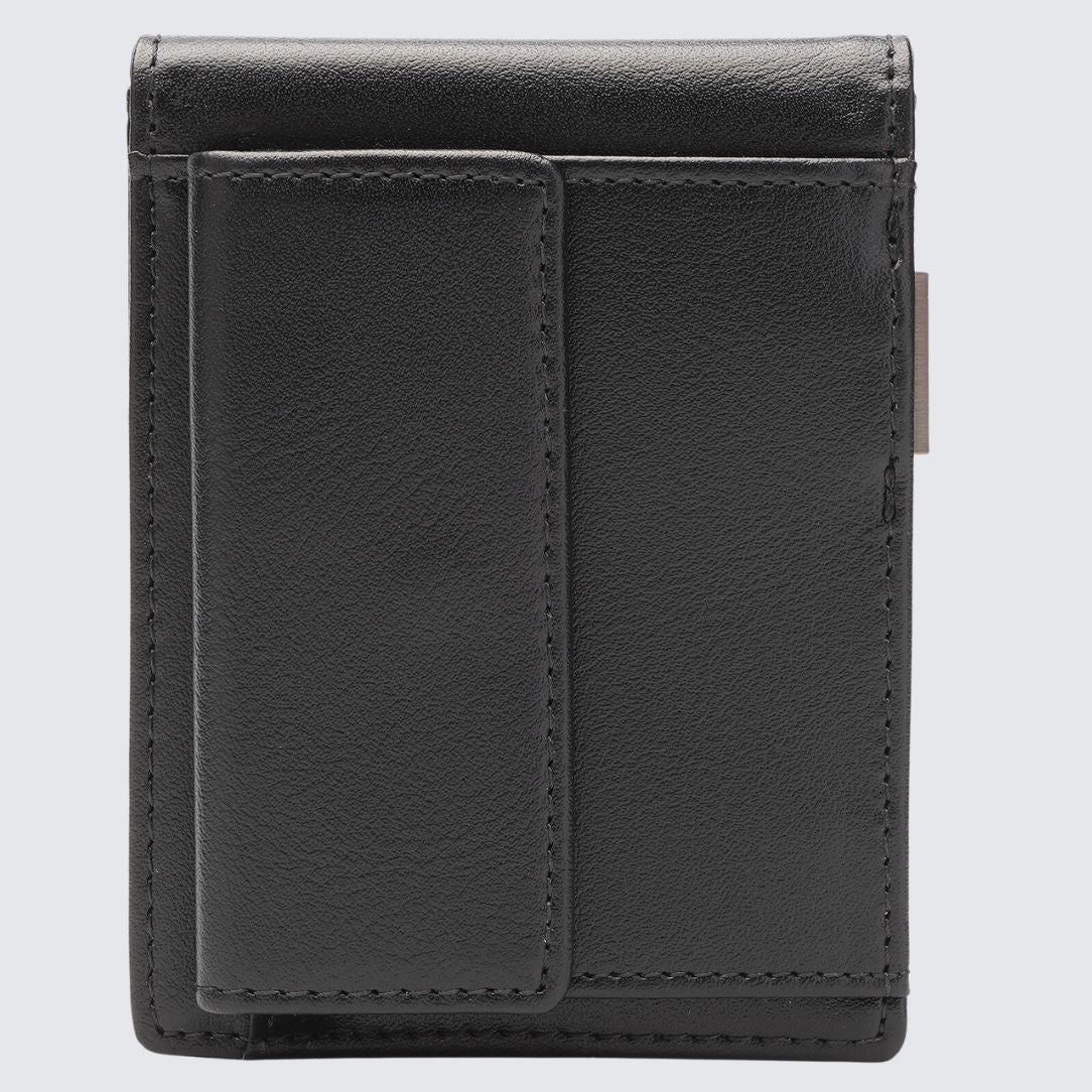 Back side of black color YAMBA Wallet