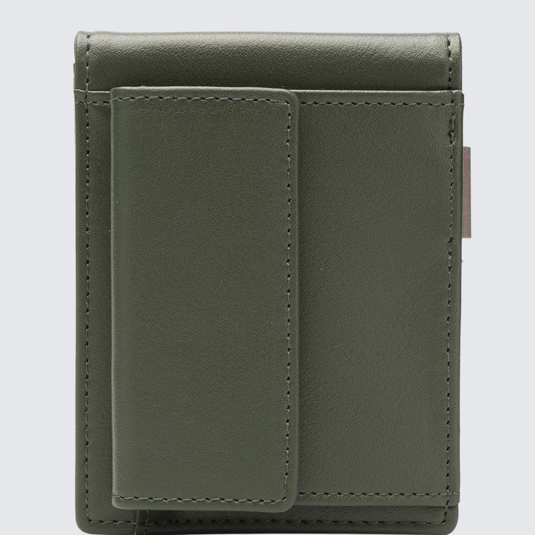Back side of Green color YAMBA Wallet