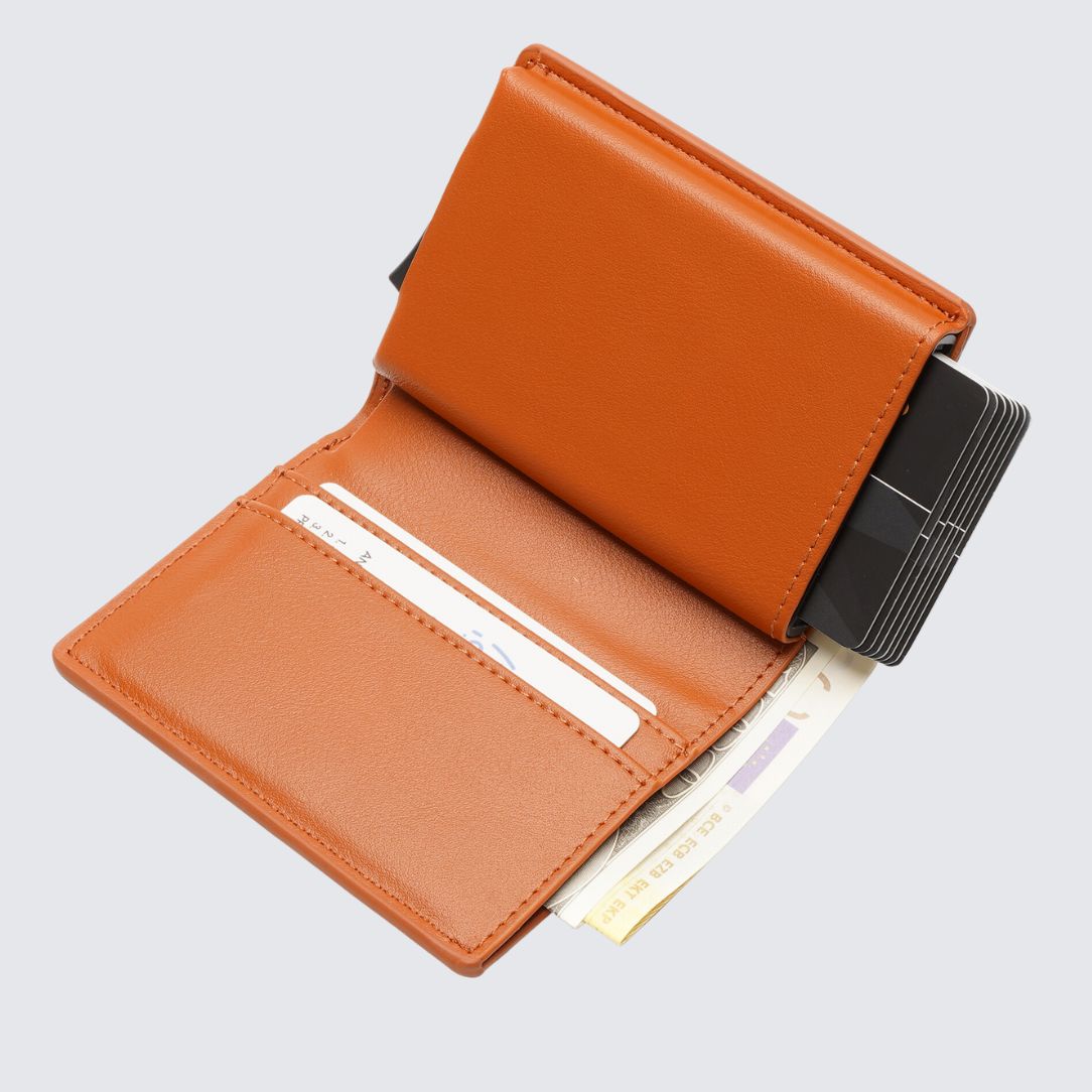 FITZROY AirTag Wallet - Tan
