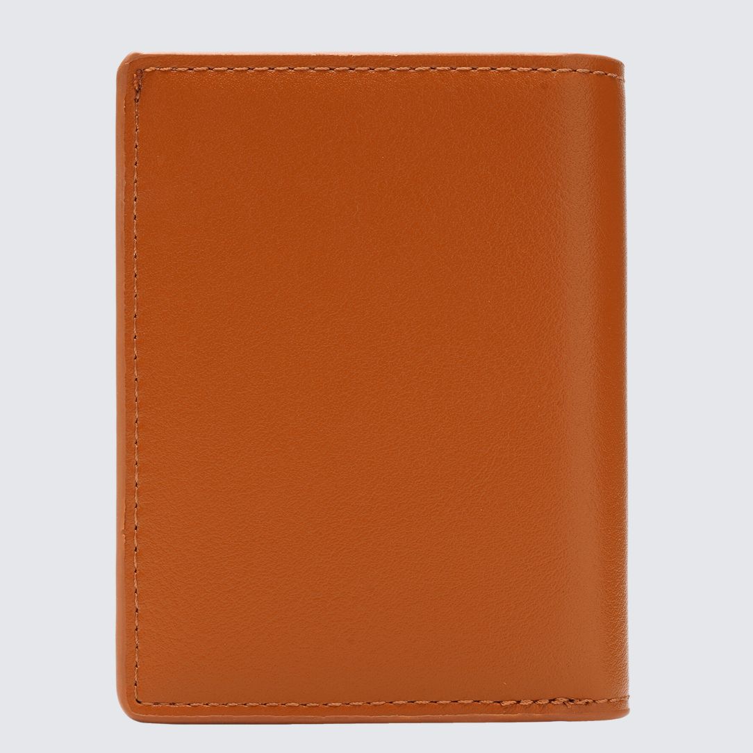 Back side of Tan FITZROY AirTag Wallet