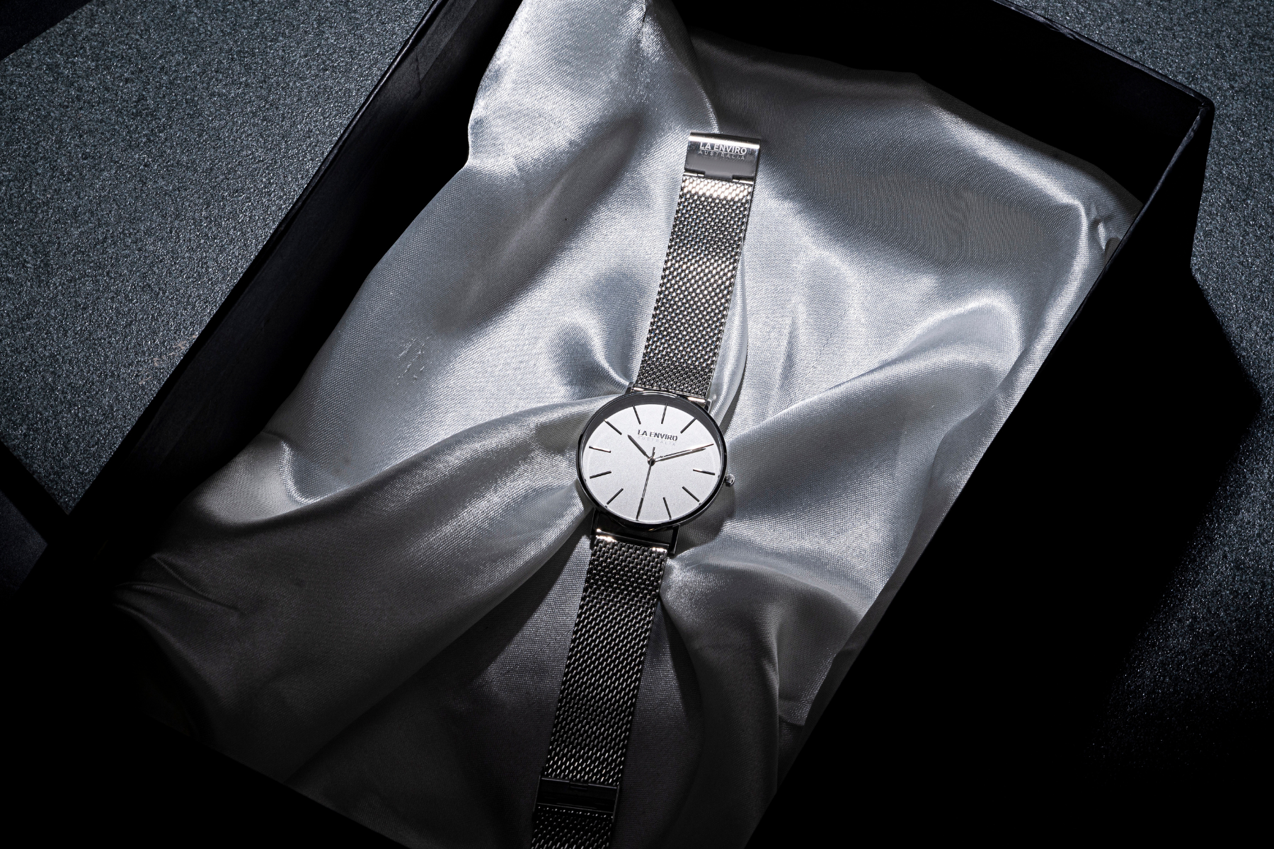 Looking for Luxury Looking Watches in Australia? Here’s What Actually Matters