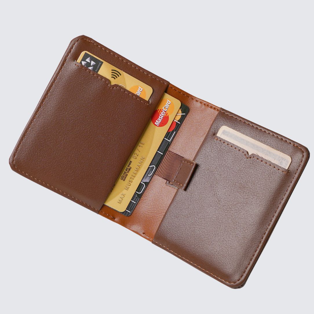 FREO Airtag Wallet - Brown