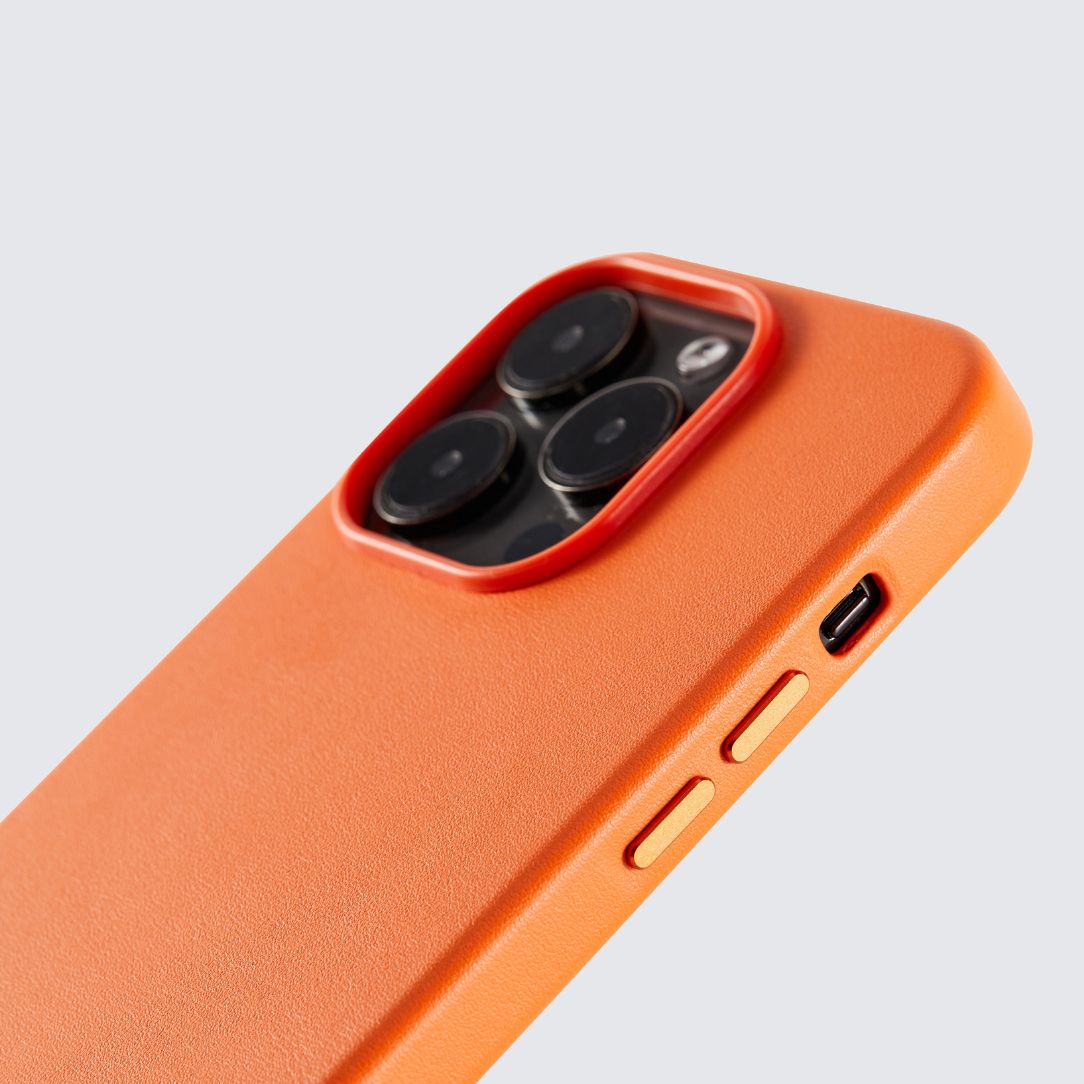 iPHONE 14 PRO Case With Magsafe - Orange